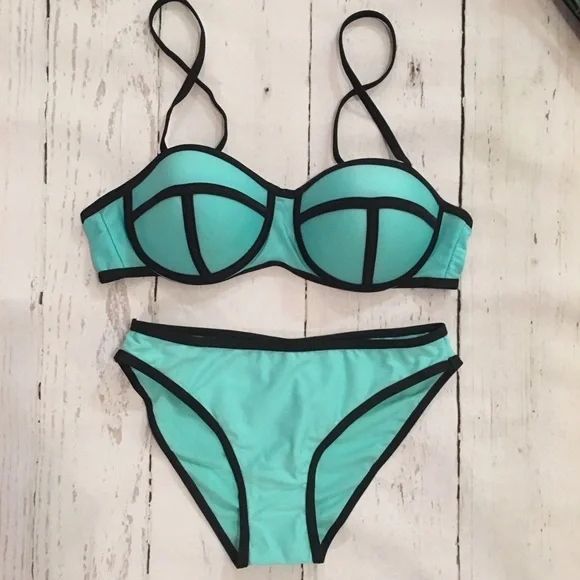 👙🍹BRIGHTER TURQUOISE & BLACK BOTTOMS-NEW🍹👙‎ - Picture 2 of 5